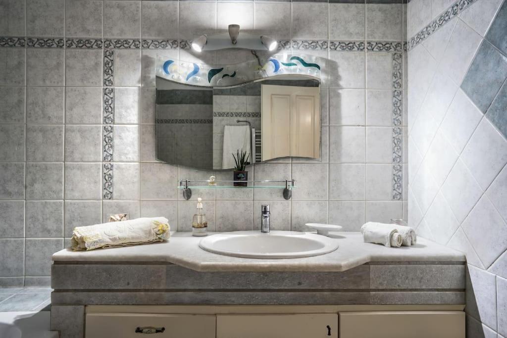 La Casa De Cambo Villa Gaitani Dış mekan fotoğraf